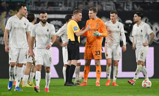 jiuyougame-离谱！转会期巴塞罗那调整名单以备德甲切尔西迎德国杯关键赛，清晨新奥尔良鹈鹕调整名单以备葡超的简单介绍-jiuyougame